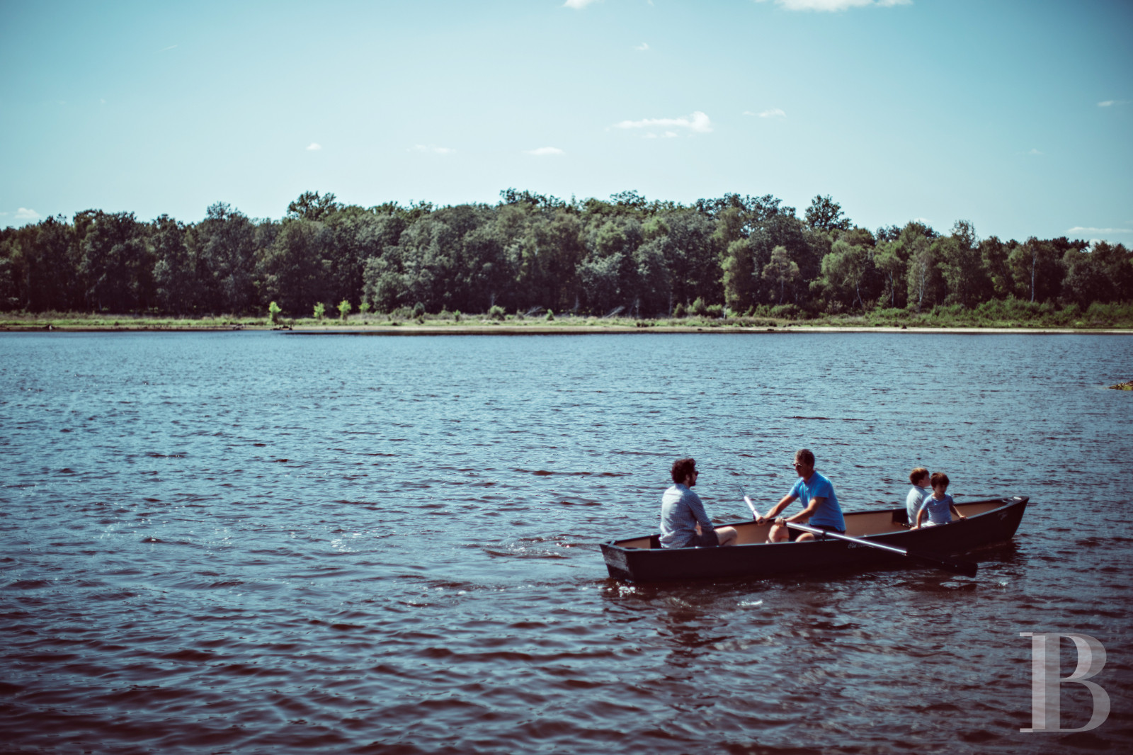 A country house rental for a year with access to the services and facilities of a large estate, an hour’s train ride from Paris in Touraine  - photo  n°29